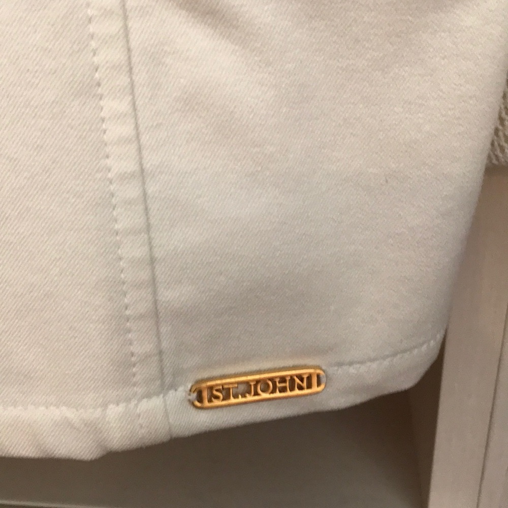 St. John sport jacket - Picture 3 of 8